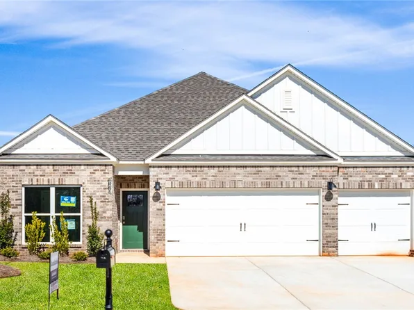 2170 Bluebird Dr, Auburn, AL 36879