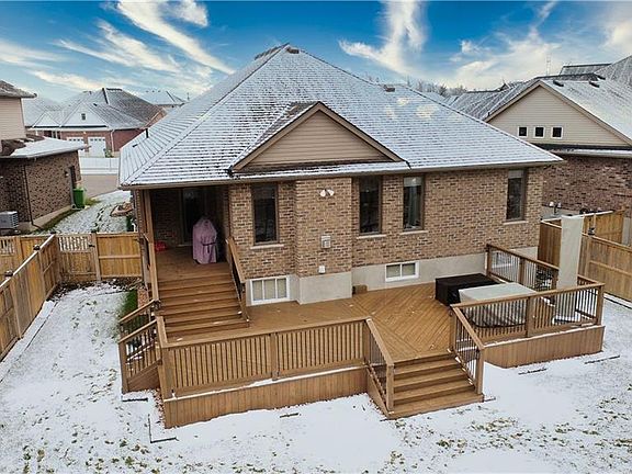 5th image of 56 Westlake Dr