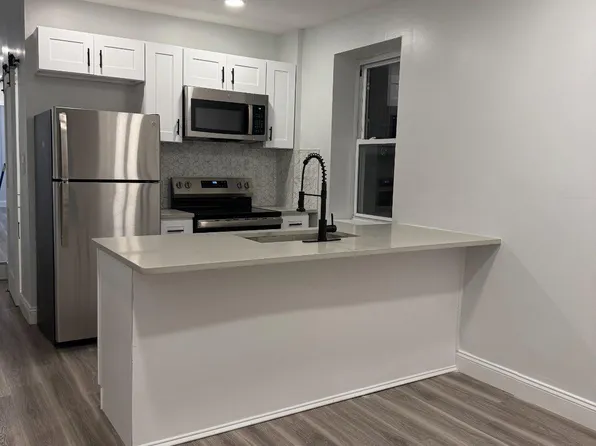 703 W Huntingdon St #2, Philadelphia, PA 19133