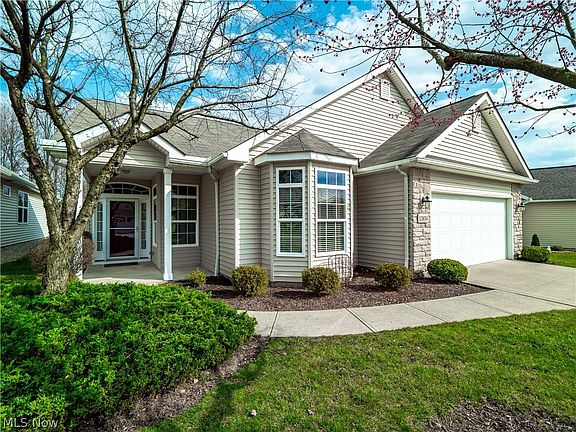 2nd image of 13834 Glenbrook Dr