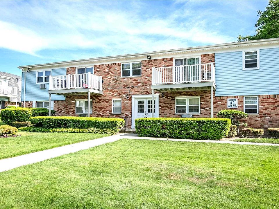1st image of 260 Waverly Ave APT 32