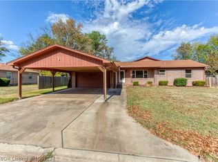 5109 Lovett Ln, Fort Smith, AR 72904