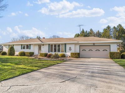 391 W Powell Dr, La Porte, IN, 46350