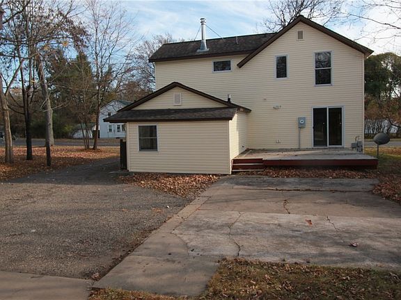 4th image of 516 Jefferson Street