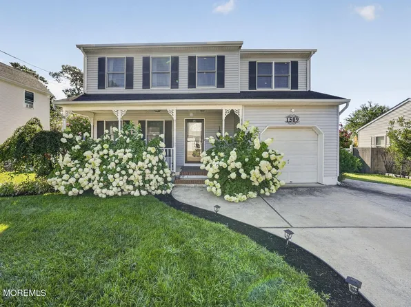 1509 Spray Avenue, Beachwood, NJ 08722