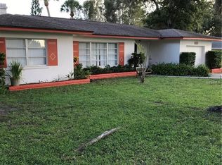 225 S Garden Cir, Belleair, FL 33756