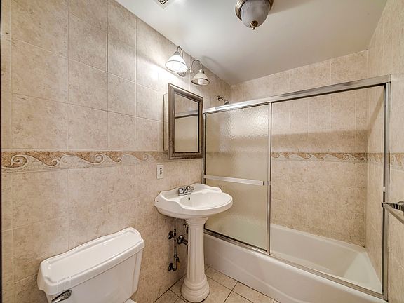 5th image of 30-19 32nd St #2F