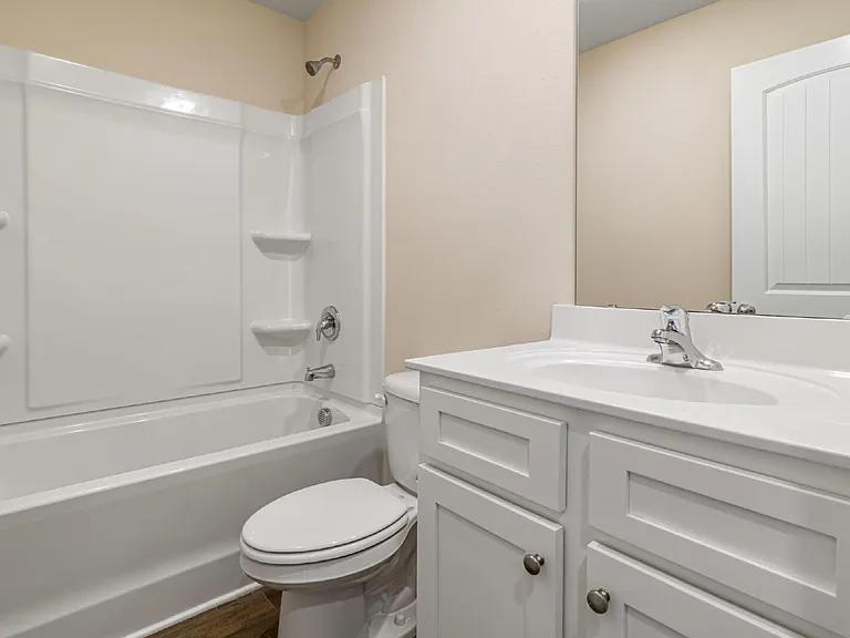 2025 Longshadow St — Photo 12