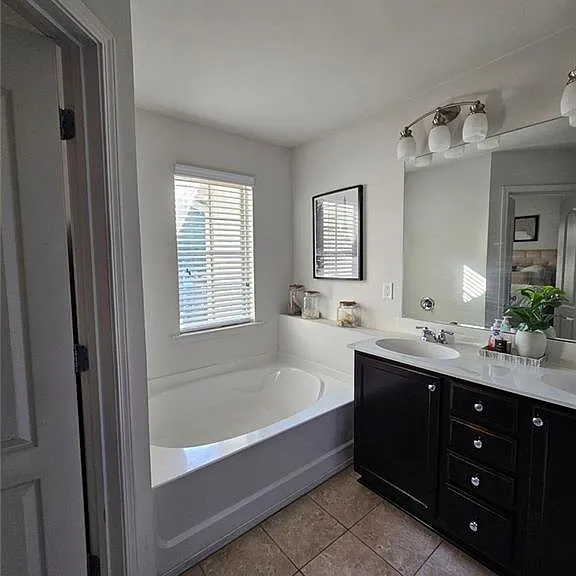 5747 Radford Loop — Photo 25