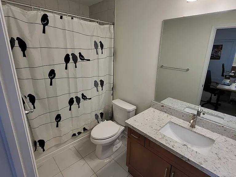 725 Kennedy Cir W — Photo 17