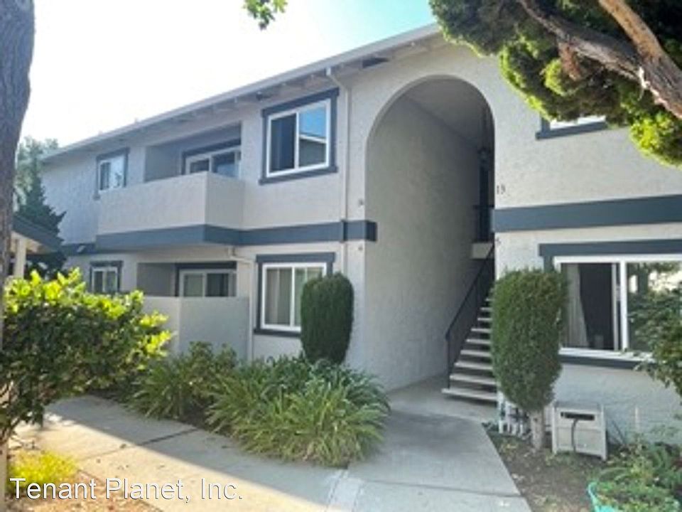 1st image of 1537 Brookvale Dr #17