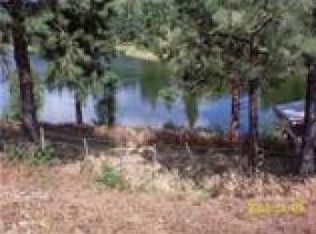 982 Mission Lake Rd, Kettle Falls, WA 99141