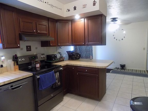 5th image of 53697 Woodside Dr