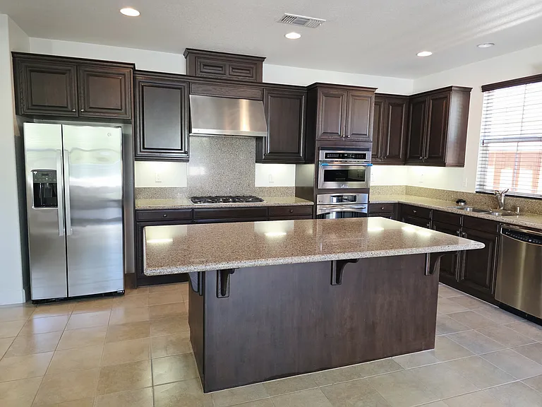 4887 Thorndike Ln — Photo 20