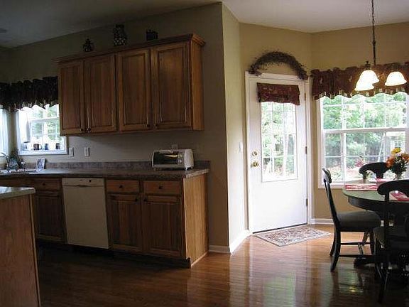 5th image of 46 Westberry Way