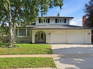 11 Tanera Cres, Saint Catharines, ON L2M 7J7