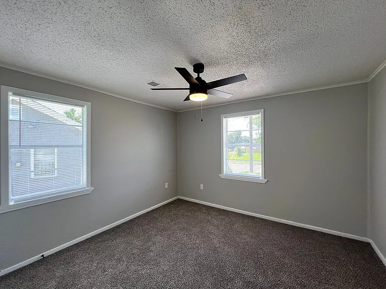 1802 Blair Hunt Dr — Photo 13