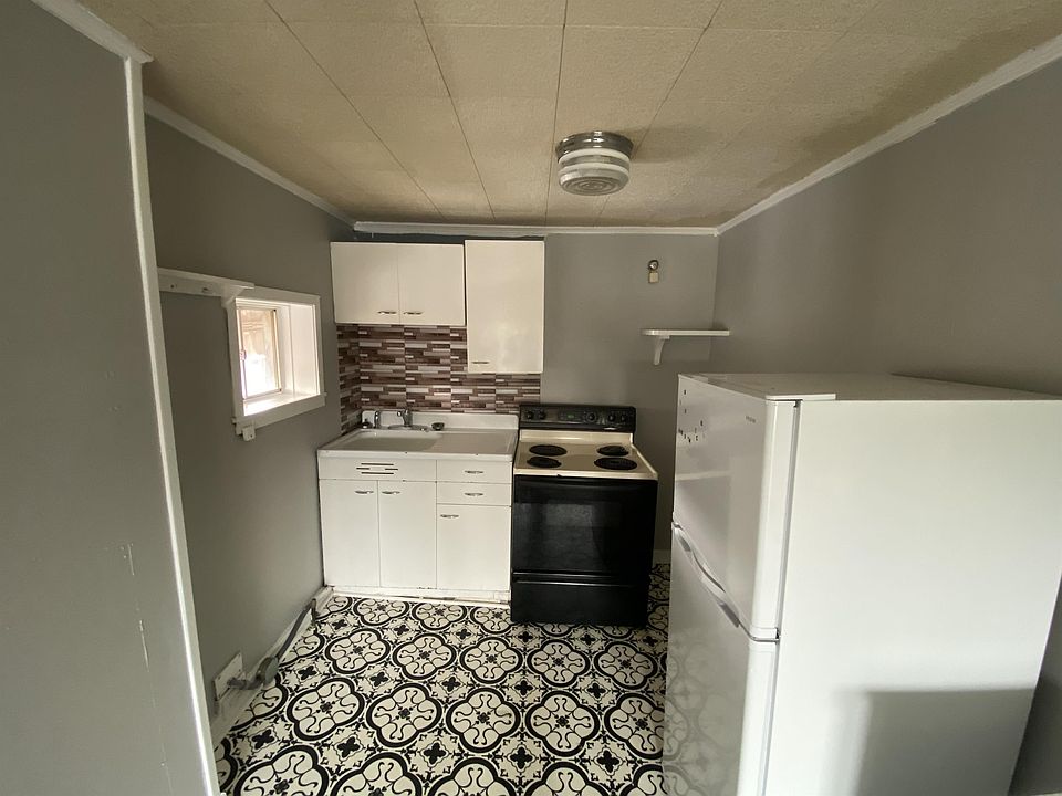 1st image of 314 N Hawthorne St APT 3