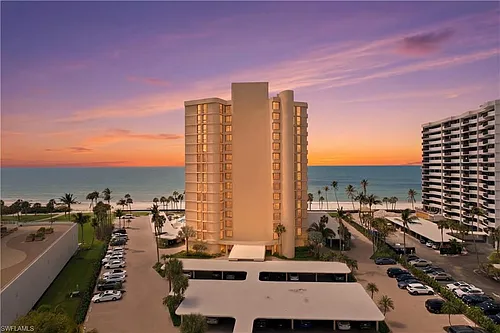 4001 Gulf Shore Blvd N Photo 1