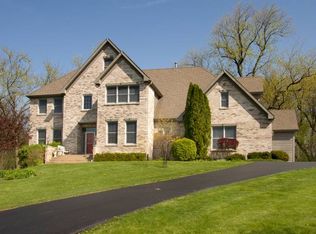 28506 Kelsey Point, Lake Barrington, IL 60010