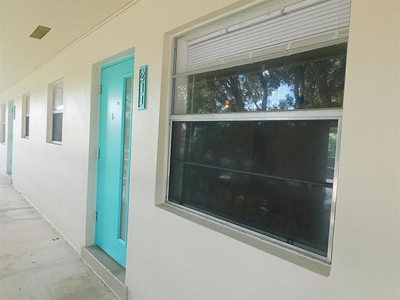 2nd image of 640 SE 2nd Ave #211