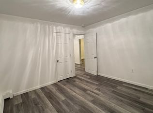38 Broadway, Laurel Springs, NJ 08021