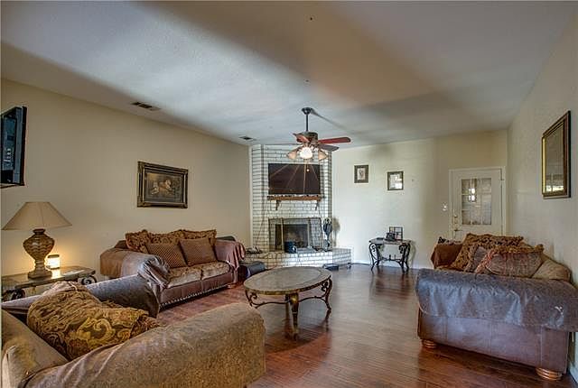 1st image of 8718 Doliver Dr