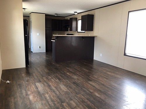 4th image of 3311 Noll Dr