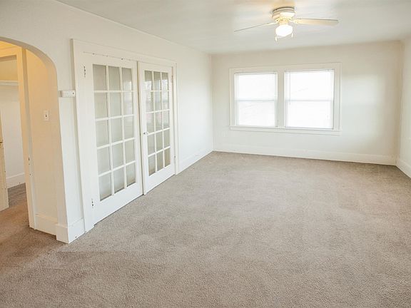 2nd image of 3910 Yakima Ave APT 25