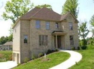 114 Lynhurst Dr, Pittsburgh, PA 15237
