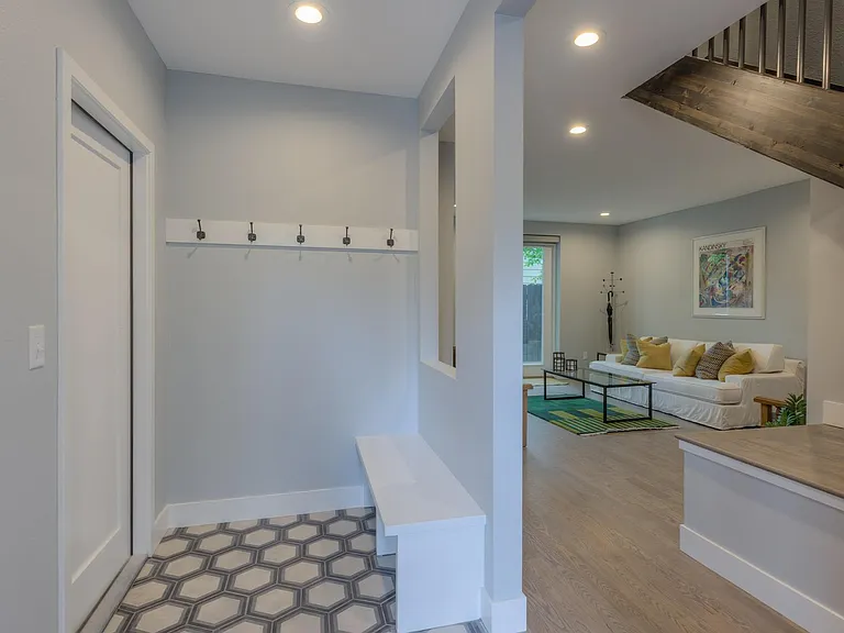 5520 Racquet Ln #HOUSE — Photo 3