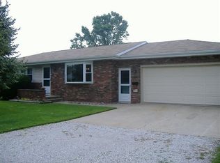 808 S Main St, Homer, IL 61849