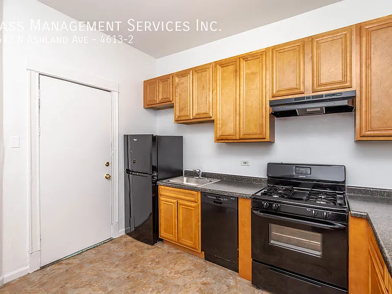 4613 N Ashland Ave #2 — Photo 2