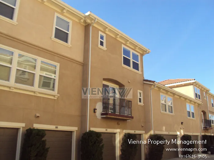 4800 Westlake Pkwy #804 — Photo 3