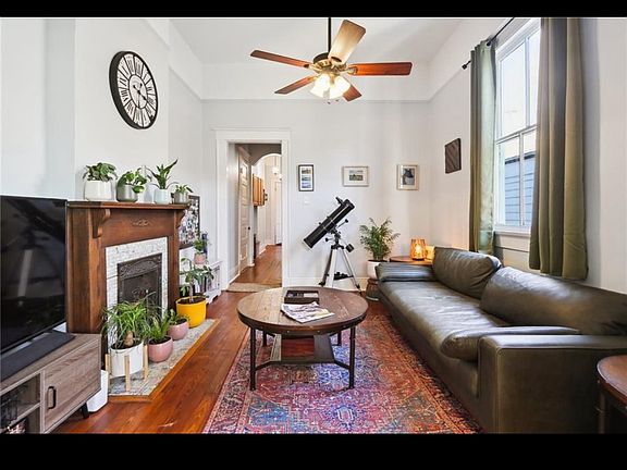 3rd image of 4525 Iberville St
