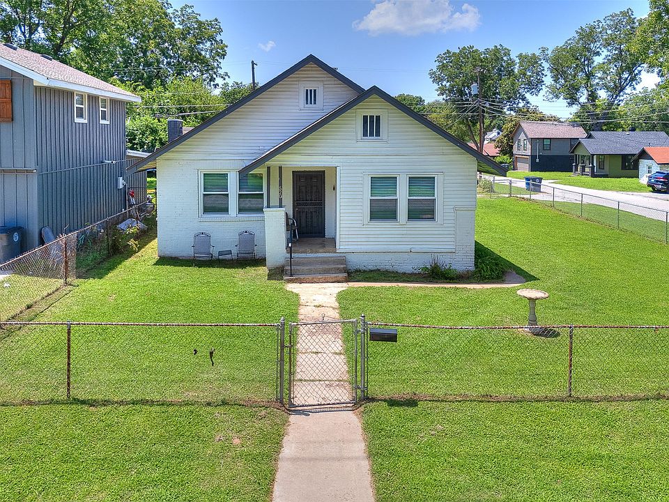 1st image of 520 N 27th West Ave