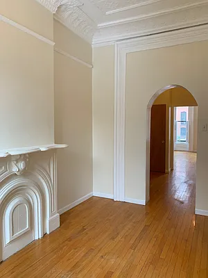 Rented by Compass | media 2