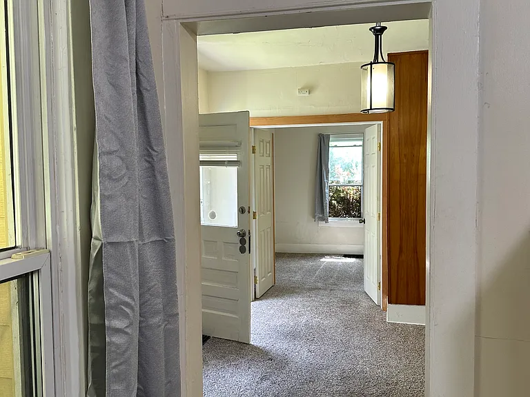 353 Harris St — Photo 19