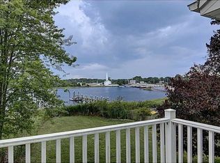 11 Bowden Ave, Barrington, RI 02806