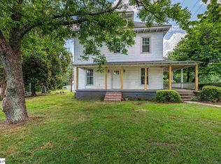 101 Freeman Dr, Taylors, SC 29687