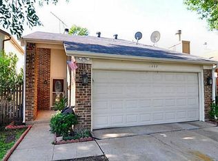 2908 Southern Cross Dr, Garland, TX 75044