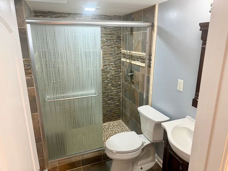 1327 Walker Ave — Photo 14