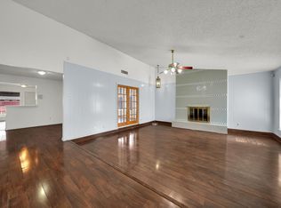 1809 Trowbridge St, Garland, TX 75044