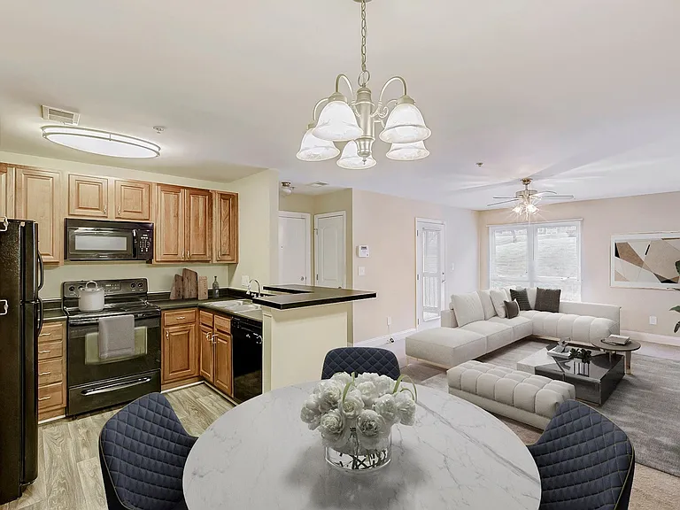 Brandemere Apartment Homes — Photo 33