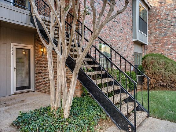 5th image of 2740 Silver Creek Dr APT 120