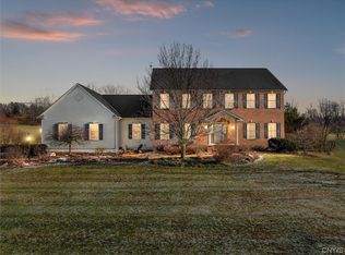 3954 Aquinnah Heights Dr, Marcellus, NY 13108