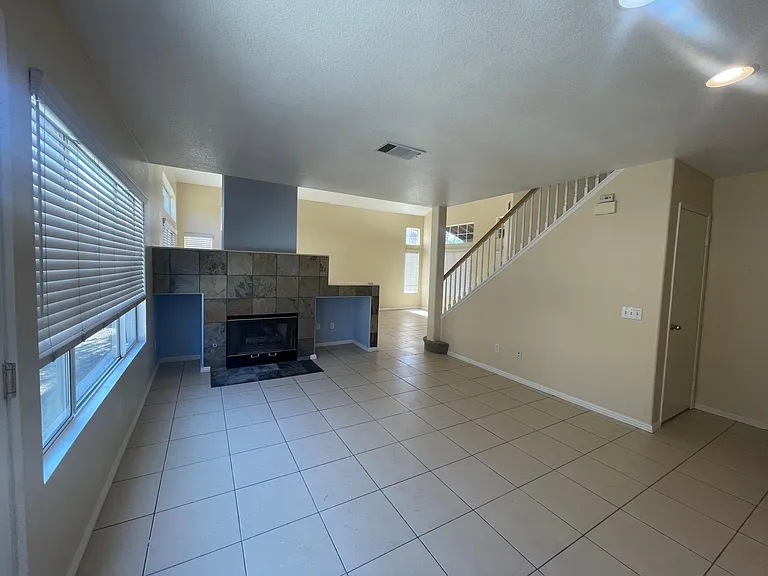 30388 Savannah Oaks Dr — Photo 9