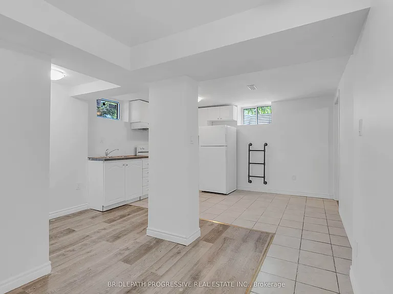 110 Marcella St — Photo 10