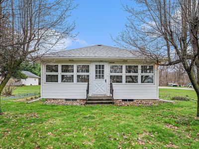 24280 N Shore Dr, Edwardsburg, MI, 49112