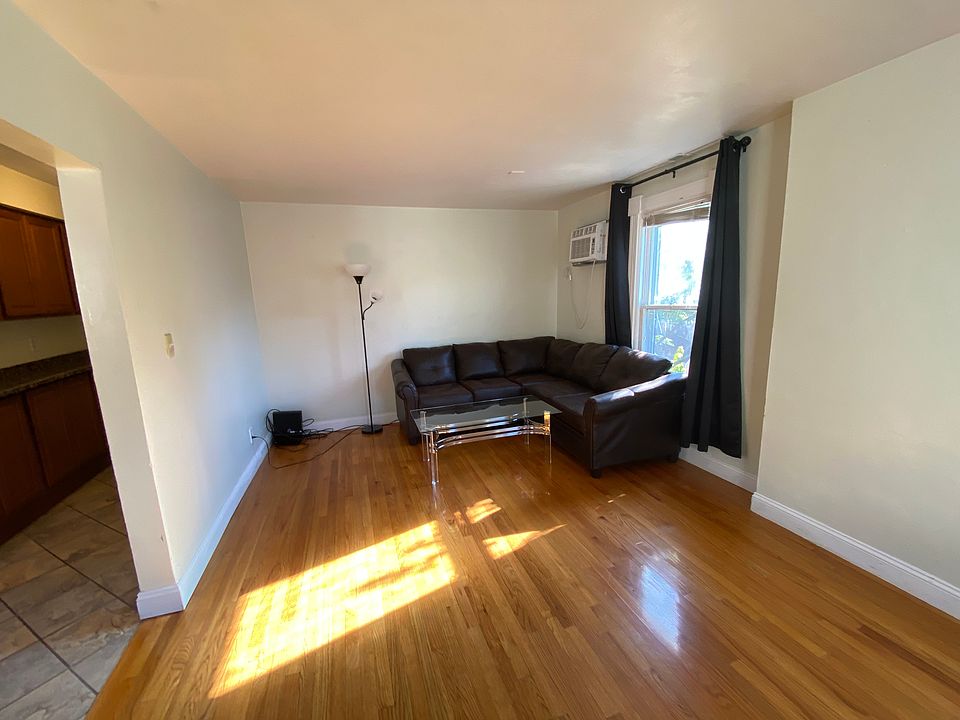 1st image of 508 Lawrence St APT 5